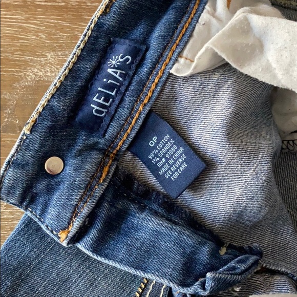 Delias Taylor Jeans - Picture 4 of 4